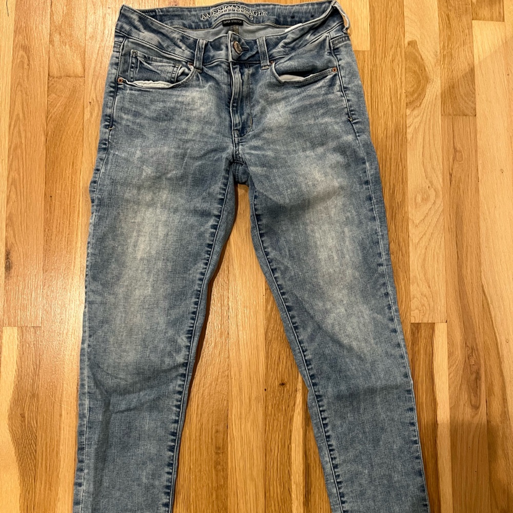 American Eagle Outfitters Skinny women’s Light Blue Denim Jeans size 6